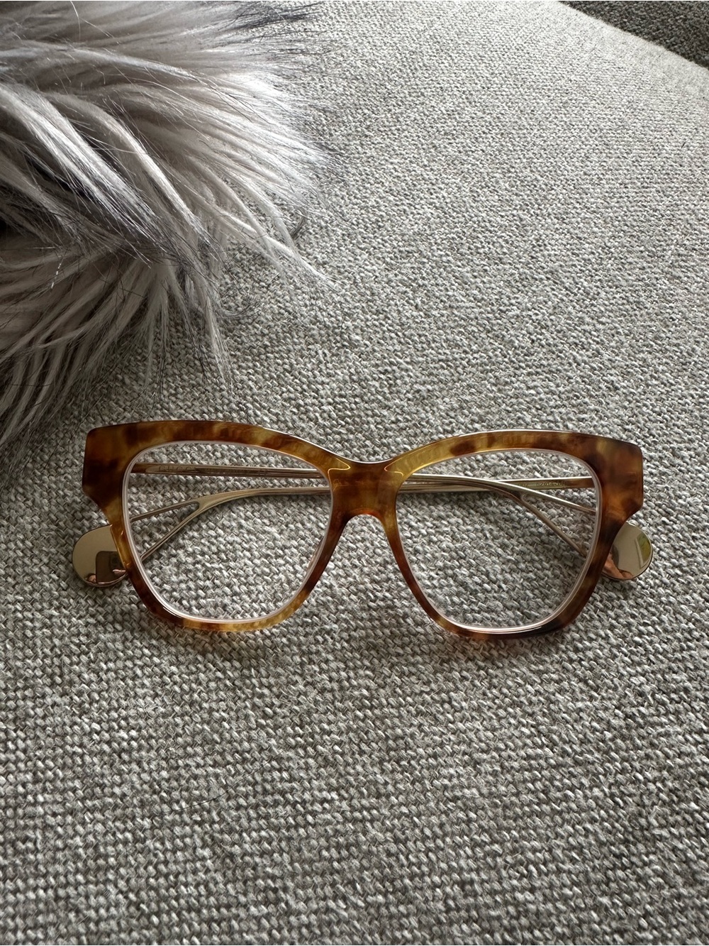 Gucci Tortoiseshell Prescription Glasses - Picture 3 of 6